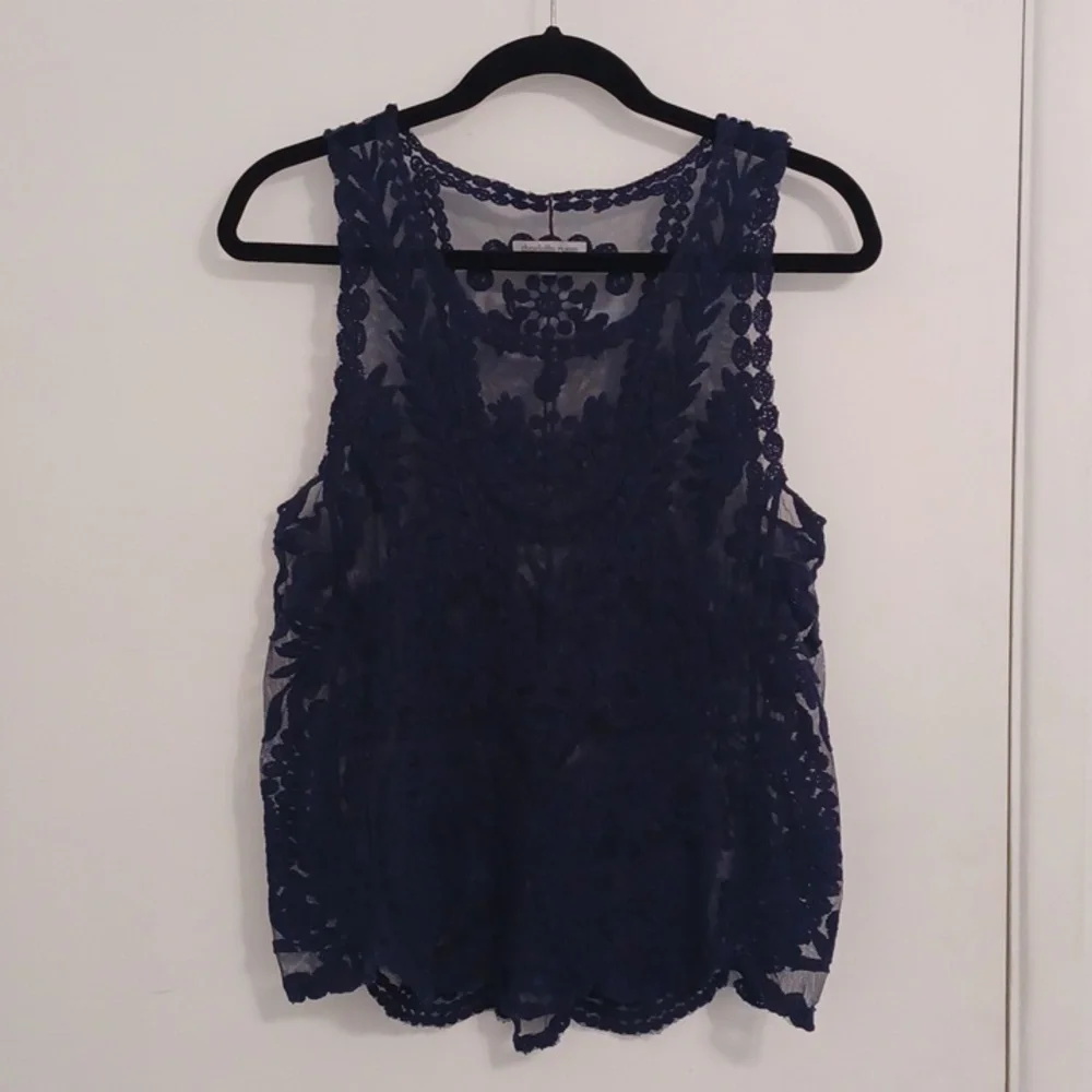 Embroidered Tank Top - Picture 2 of 4